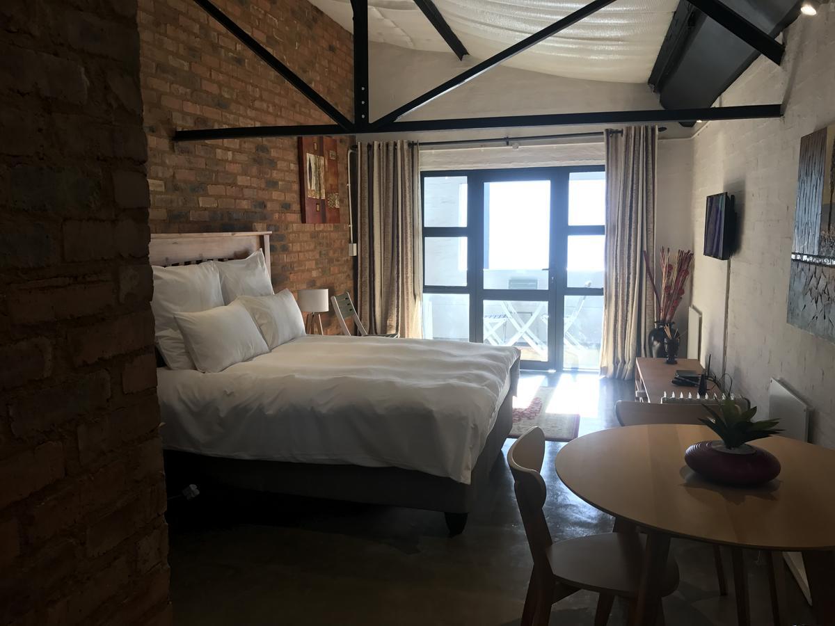 Mk Entire Apartment โจฮันเนสเบิร์ก ภายนอก รูปภาพ